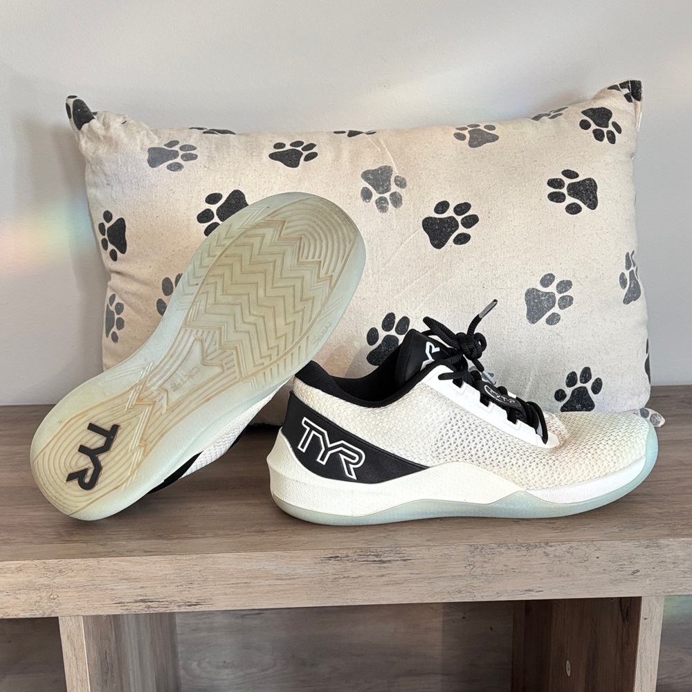 TYR CX-2 Trainers